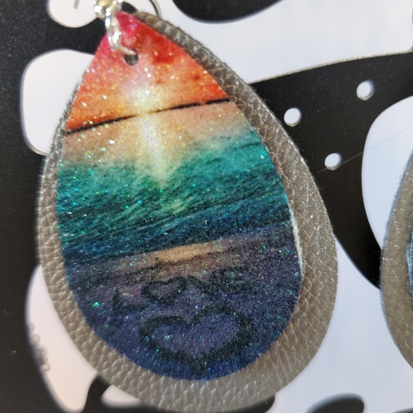 Ocean Sunset Faux Leather Teardrop Earrings - Picture 4 of 13